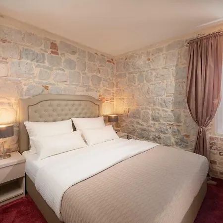 Agava Hotel 4*